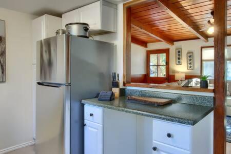 Blue Door Cottage 12 Miles To Yosemite Bbq Oakhurst Εξωτερικό φωτογραφία
